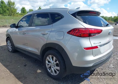 2020 Hyundai Tucson Value z USA, uszkodzony, nr VIN KM8J3CA47LU207413